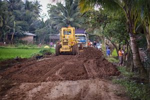 Road building in Philippines